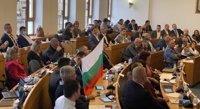 Общинарите решиха алея до руското посолство да се казва Героите на Украйна